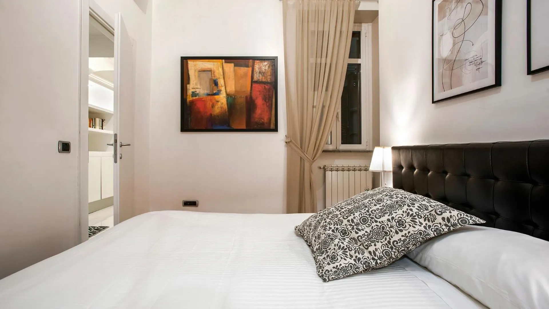 Angelique Boutique Apartment Rome 0*,  Italy